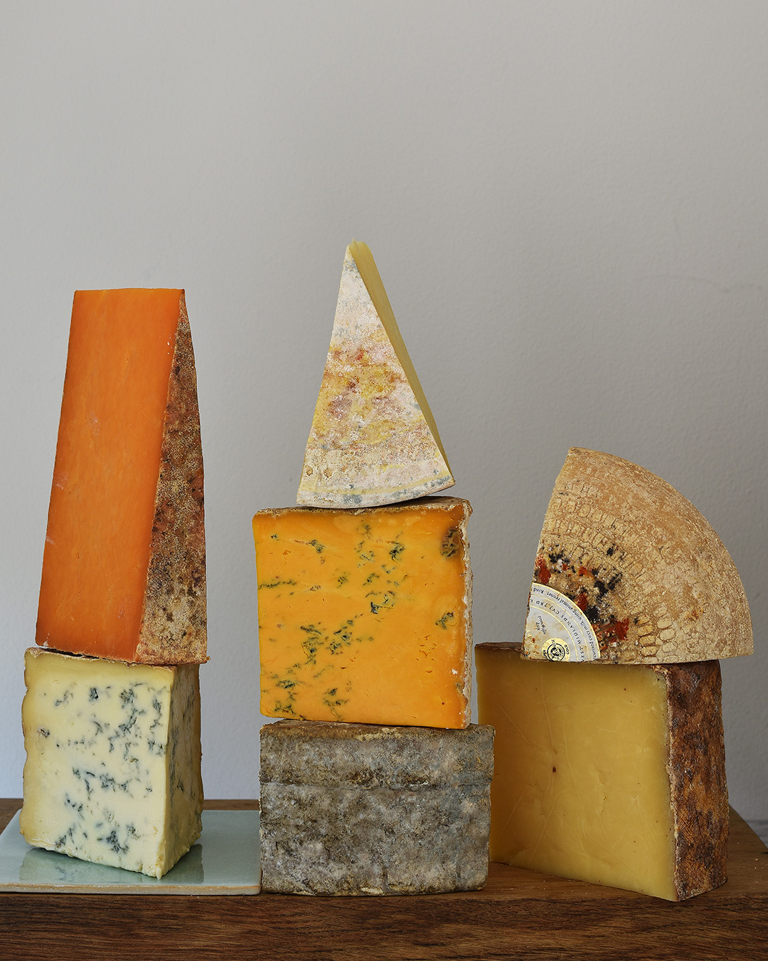 Bright and shiny stars on the British cheese sky